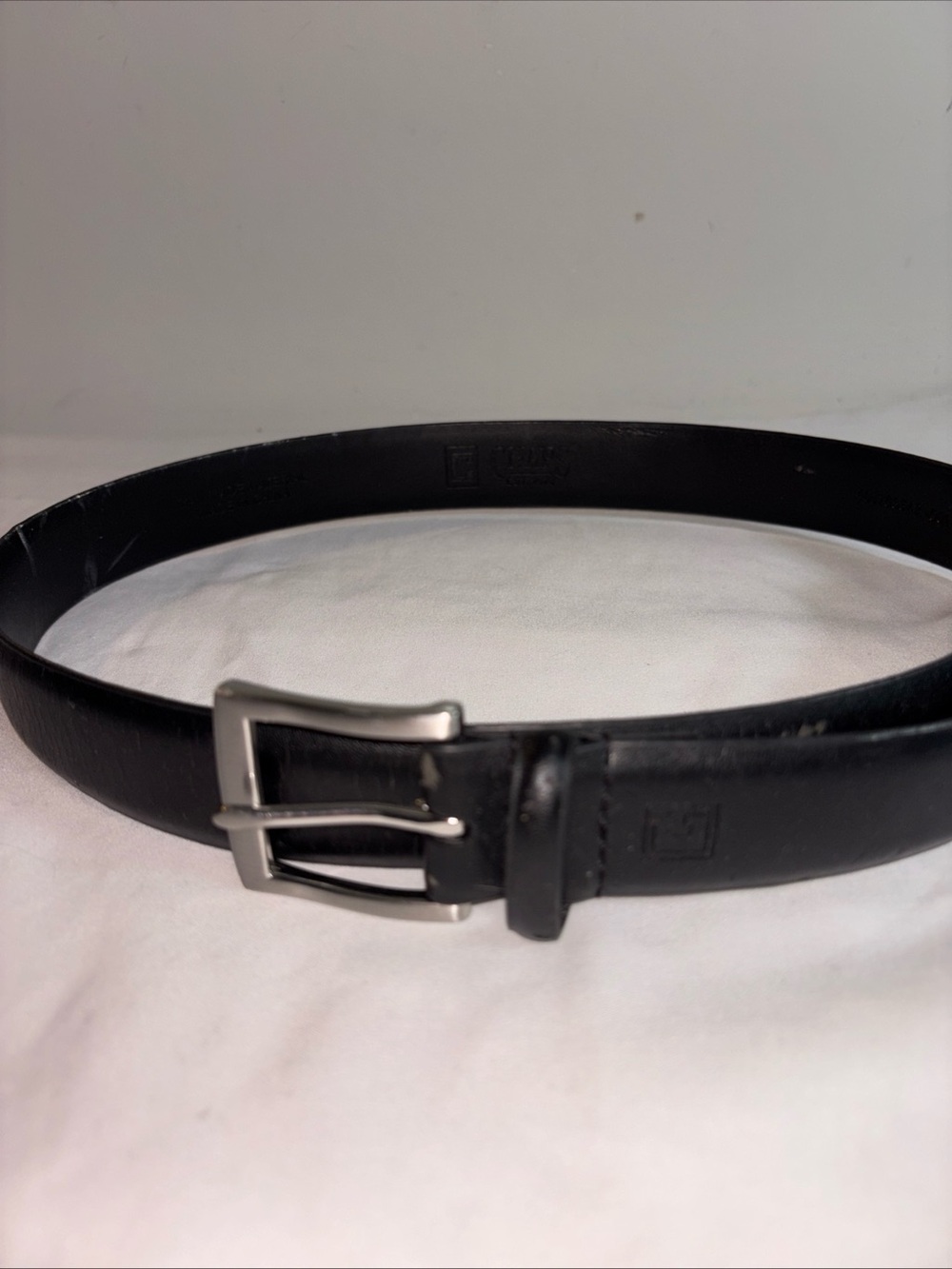 Chaps Classic Black Leather Men's Belt. 1038